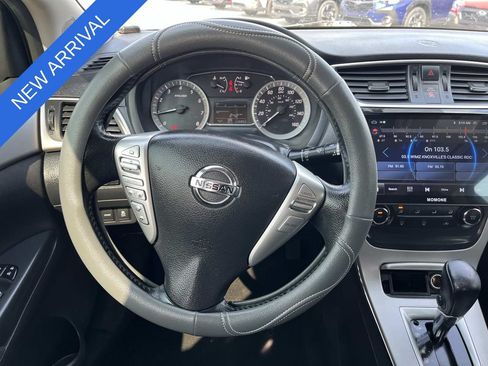 Used 2015 Nissan Sentra SV w/ Style Package FWD image 12