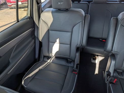 New 2026 Buick Enclave Sport Touring w/ Power Package image 28