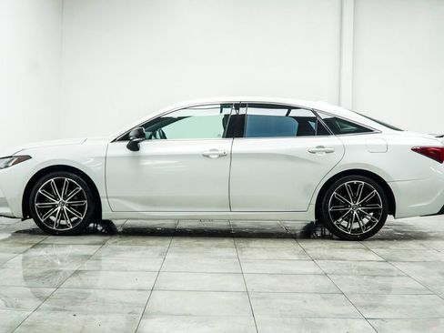 Used 2020 Toyota Avalon Touring w/ All Weather Liner Package FWD image 10