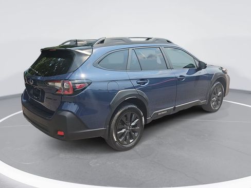 Used 2023 Subaru Outback Onyx Edition AWD/4WD image 5