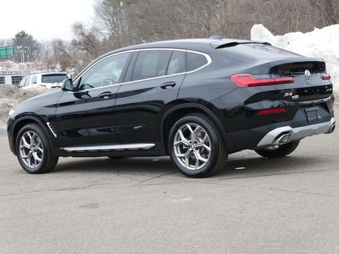 Used 2023 BMW X4 xDrive30i w/ Convenience Package image 4