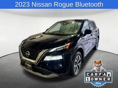 Used 2023 Nissan Rogue SV