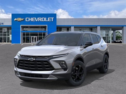 New 2026 Chevrolet Blazer LT w/ Convenience Package image 6