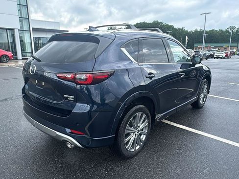 New 2025 MAZDA CX-5 Signature image 9