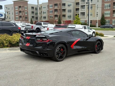 Used 2024 Chevrolet Corvette Stingray Premium Cpe w/ Z51 Performance Package image 3