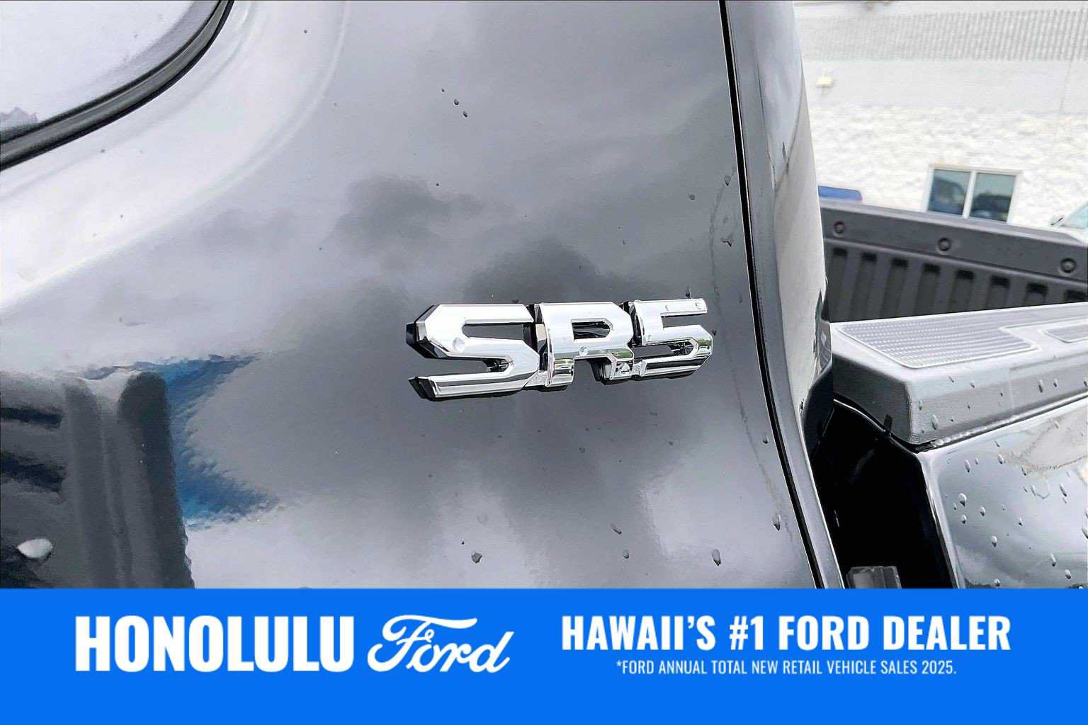 Used 2025 Toyota Tacoma SR5 AWD/4WD image 7