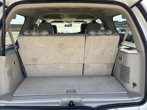 Used 2013 Lincoln Navigator 2WD w/ HD Trailer Tow Pkg image 23