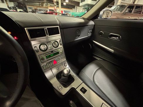 Used 2004 Chrysler Crossfire Coupe RWD image 35