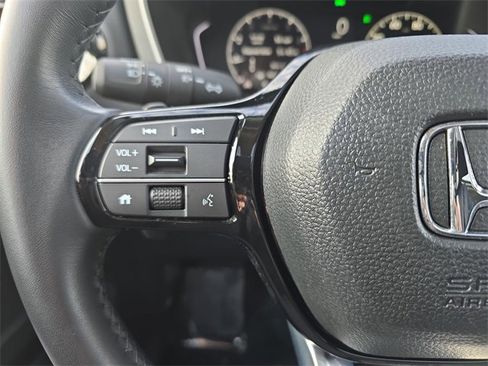 Used 2023 Honda Pilot Touring image 21