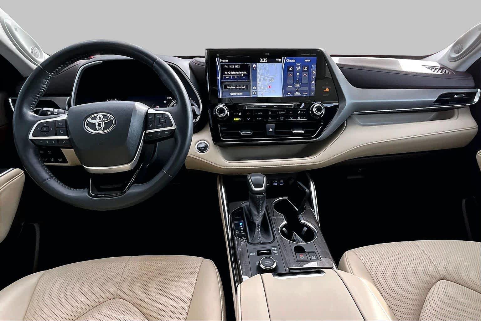 Used 2022 Toyota Highlander Limited AWD/4WD image 15