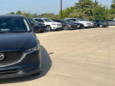 Used 2021 MAZDA CX-5 Touring AWD/4WD image 3