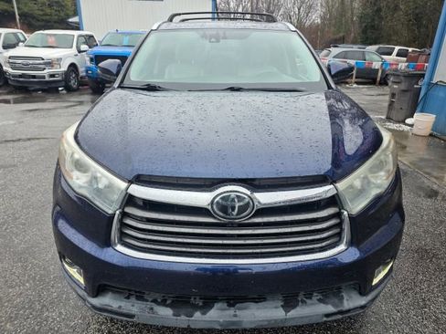Used 2016 Toyota Highlander Limited Platinum image 2