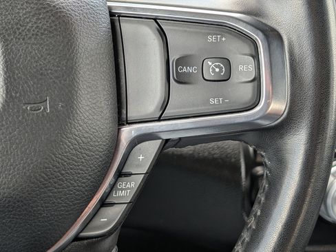 Used 2024 RAM 1500 Laramie image 24