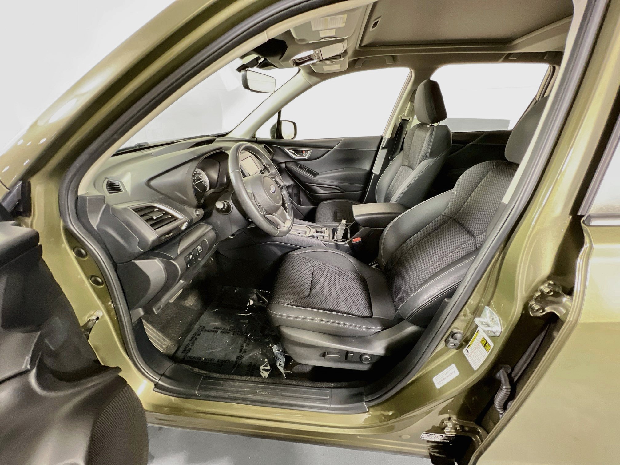 Used 2024 Subaru Forester Premium AWD/4WD image 20