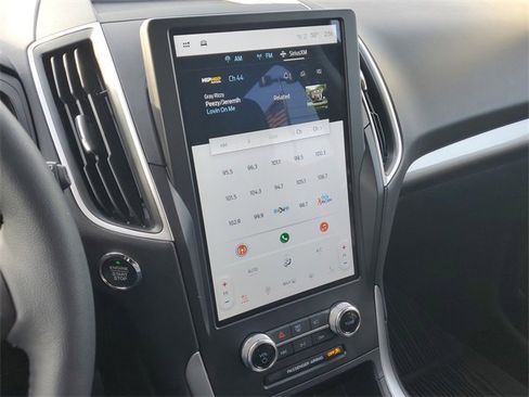 Certified 2024 Ford Edge SEL w/ Convenience Package image 21