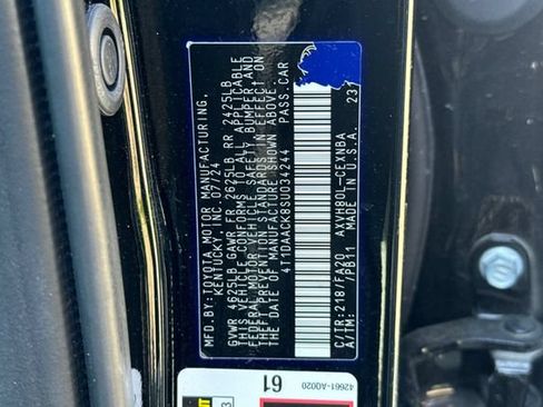 Used 2025 Toyota Camry LE FWD image 33
