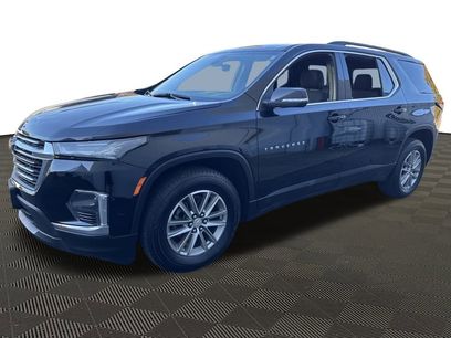 Used 2023 Chevrolet Traverse LT