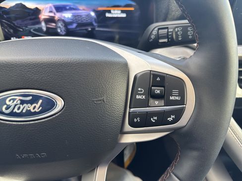 New 2026 Ford Explorer Active w/ Active Comfort Package image 29