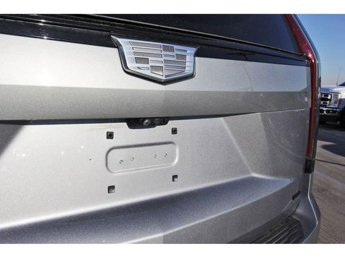 Certified 2024 Cadillac Escalade Sport Platinum w/ LPO, ONYX Package image 31