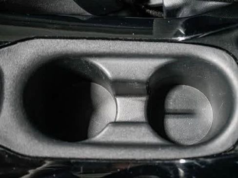 Certified 2021 Toyota Corolla LE image 22