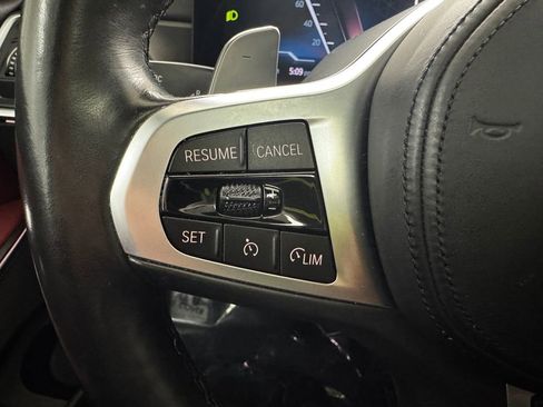 Used 2023 BMW 330i xDrive Sedan w/ M Sport Package image 28