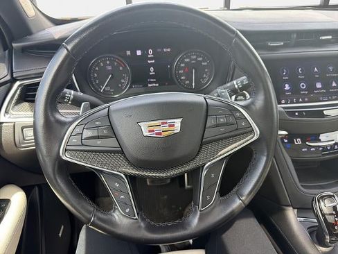 Used 2023 Cadillac XT5 Sportv w/ Technology Package AWD/4WD image 74