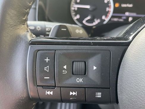 Used 2024 Nissan Pathfinder SL w/ SL Premium Package AWD/4WD image 22