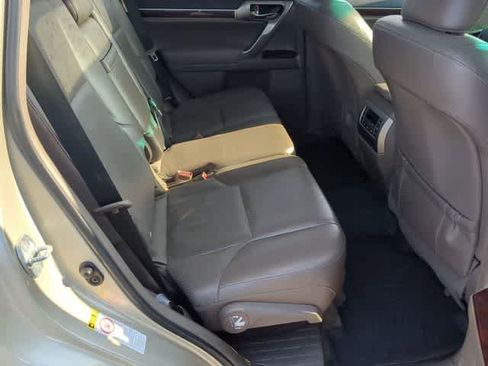 Used 2012 Lexus GX 460 w/ Comfort Plus Pkg image 21