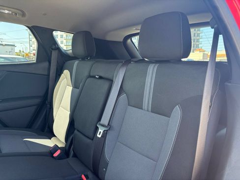 Used 2026 Chevrolet Blazer LT FWD image 37