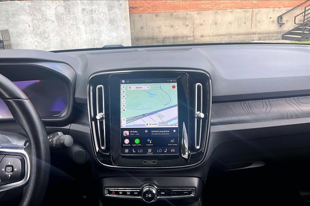 Certified 2023 Volvo C40 P8 Recharge Plus w/ Protection Package Premier AWD/4WD image 41