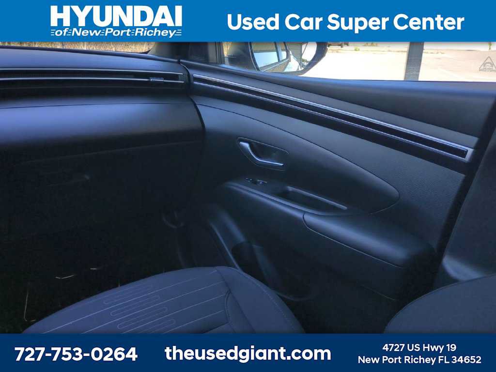 Used 2024 Hyundai Santa Cruz SEL FWD image 17