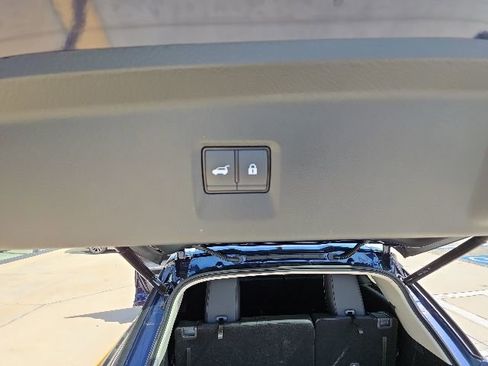 Used 2025 INFINITI QX60 Luxe w/ Vision Package AWD/4WD image 30