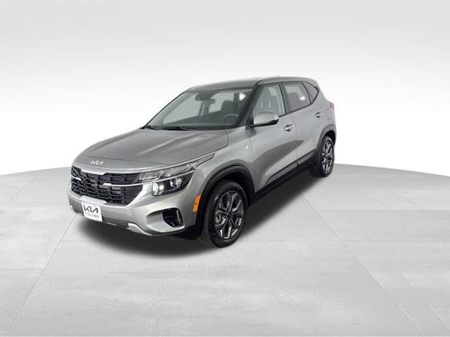 Certified 2026 Kia Seltos LX AWD/4WD image 5