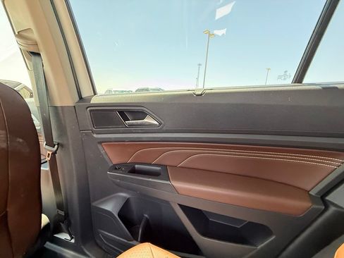 Used 2023 Volkswagen Atlas SE FWD image 20