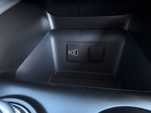 New 2026 Ford Explorer Active image 45