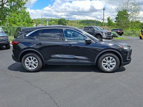 Certified 2023 Ford Escape Active AWD/4WD image 15