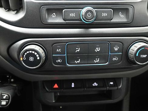 Used 2020 Chevrolet Colorado W/T w/ WT Convenience Package image 19