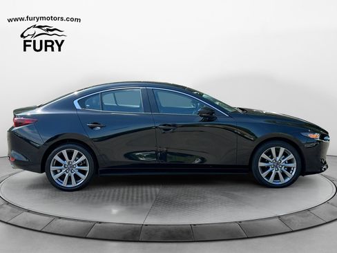Used 2025 MAZDA MAZDA3 s FWD image 3