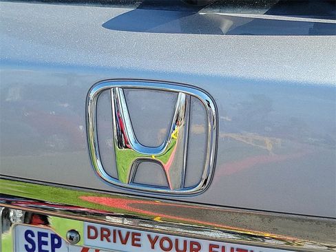 Used 2019 Honda HR-V LX image 22