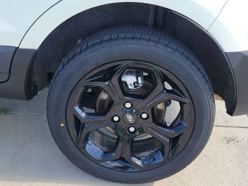 Used 2022 Ford EcoSport SES w/ Interior Protection Package AWD/4WD image 14
