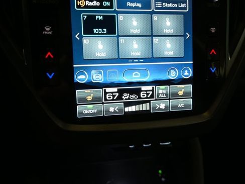 Used 2025 Subaru Forester Limited image 32