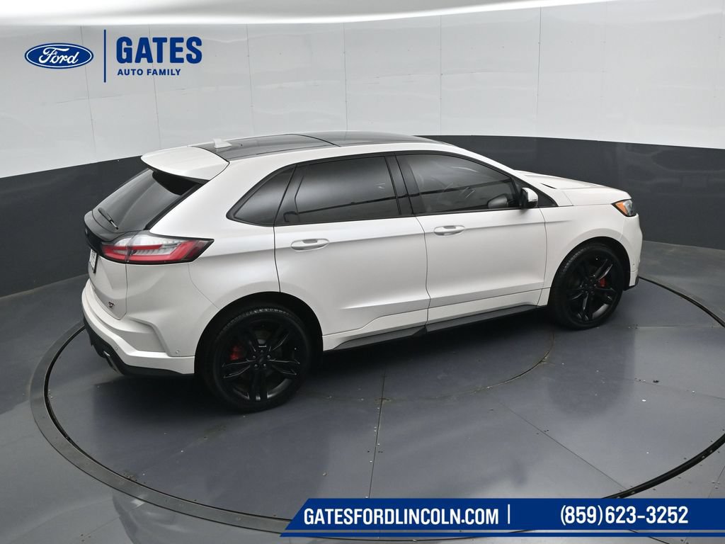 Used 2019 Ford Edge ST w/ Equipment Group 401A AWD/4WD image 48