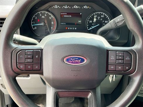Used 2023 Ford F250 XL w/ XL Chrome Package image 11
