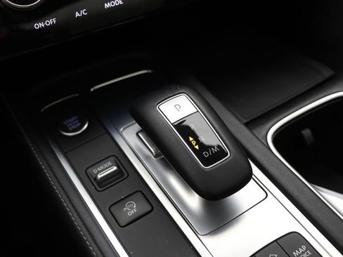 Used 2023 INFINITI QX60 Luxe w/ Vision Package image 23