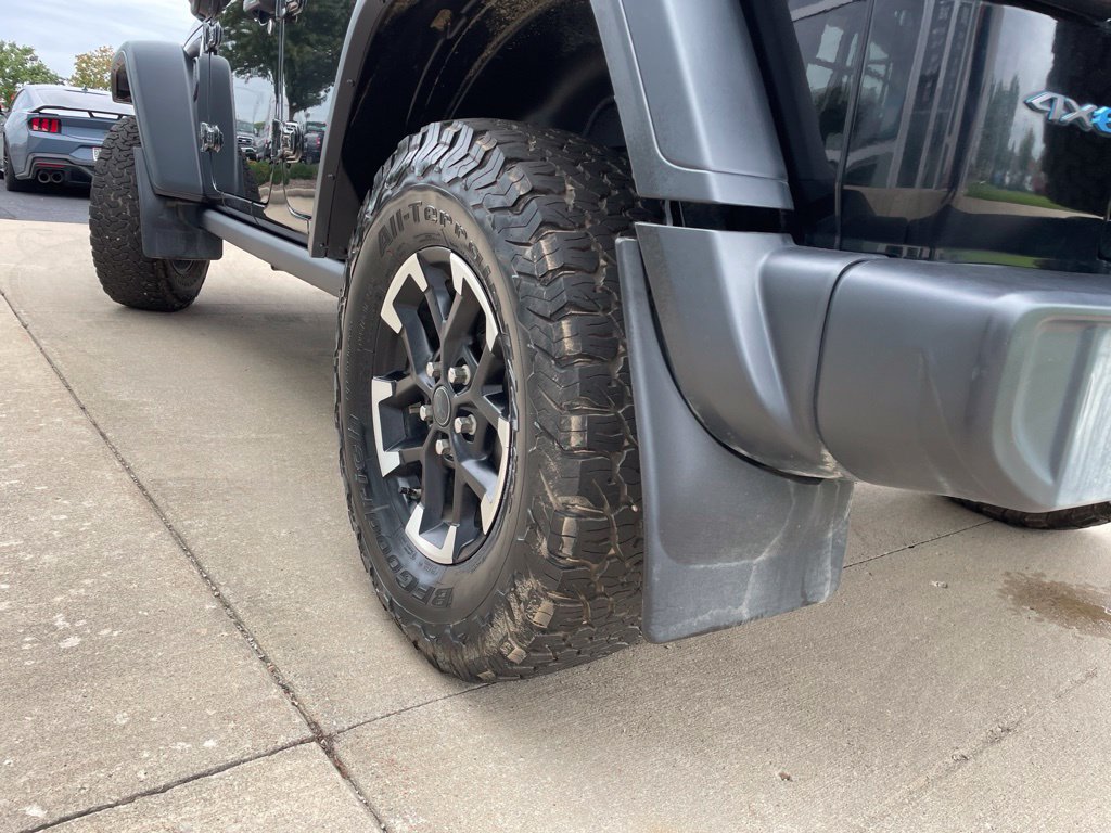 Used 2024 Jeep Wrangler Unlimited Rubicon 4xe w/ Technology Group AWD/4WD image 17