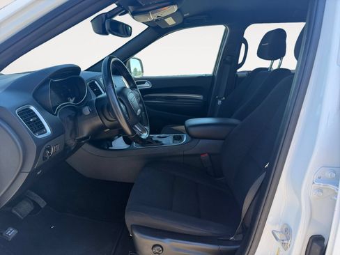 Used 2019 Dodge Durango SXT AWD/4WD image 9