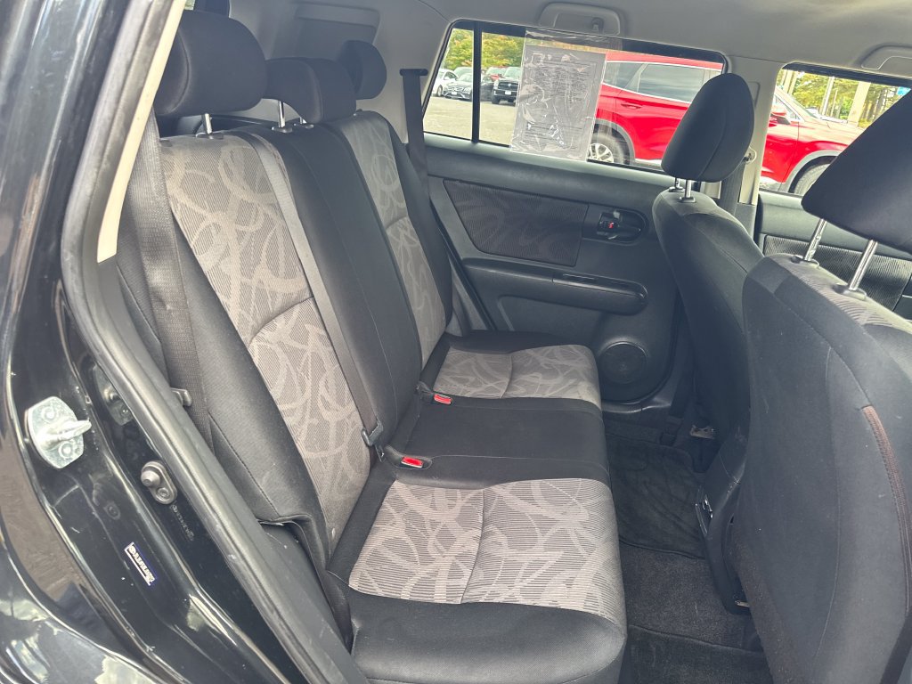 Used 2014 Scion xB FWD image 24