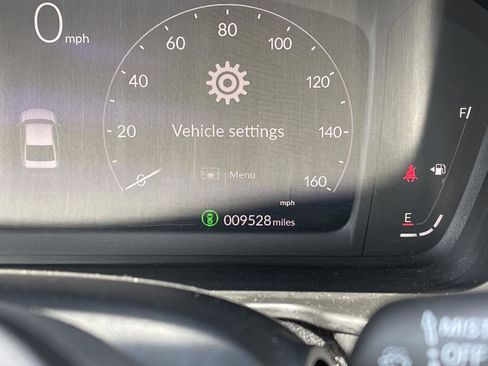 Used 2023 Honda Accord EX image 8