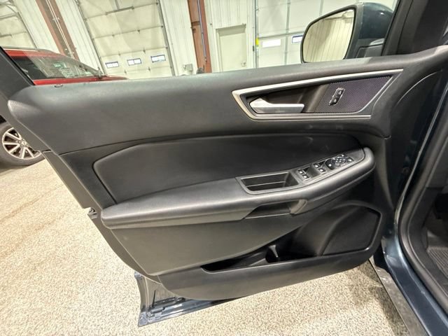 Certified 2023 Ford Edge SEL w/ Convenience Package AWD/4WD image 9