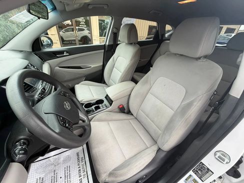 Used 2018 Hyundai Tucson SEL AWD/4WD image 17
